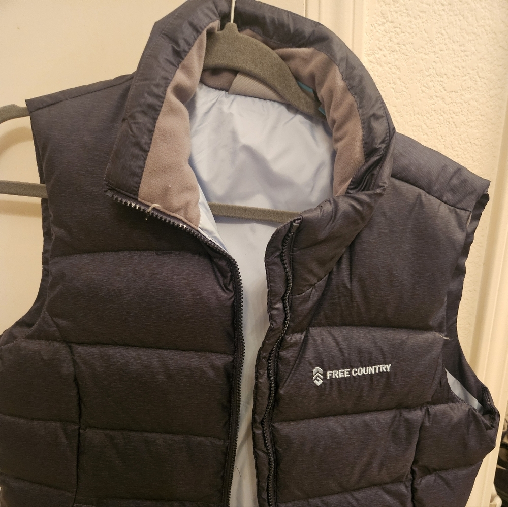 Free Country Navy Puffer Vest